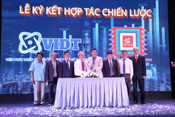 IDT và Hội  đồng họ Phạm toàn quốc ký kết Hợp tác chiến lược.